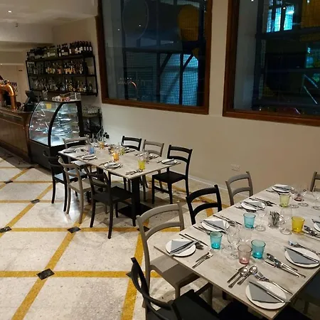 Ambassador Xemxija Bay