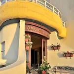 Ambassador Hotel 3*