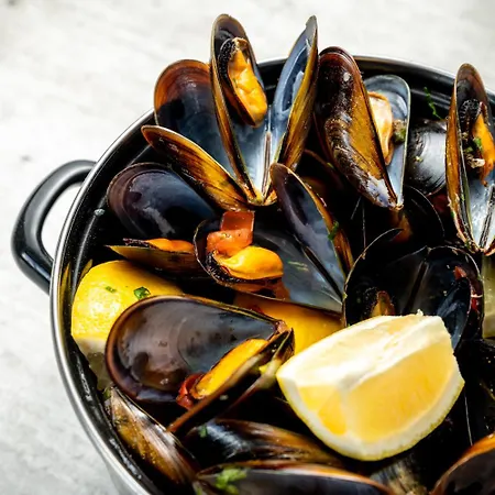 大使酒店 3* Xemxija Bay