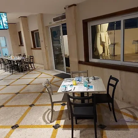 Hotel Ambassador Xemxija Bay