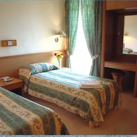 Hotell Ambassador 3*