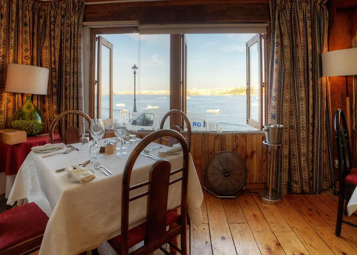 Hotel Ambassador Xemxija Bay