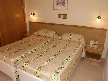 Ambassador 3* Xemxija Bay